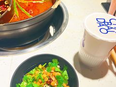 -钢管厂五区小郡肝串串香(奥克斯广场锦城万达店)