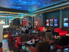 -屋有岛沉浸游戏旗舰店(中山公园店)