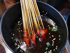 -虾弄弄海派小龙虾·牛羊蝎子火锅