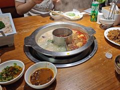 -佬土鹅肠火锅(解放路店)