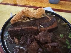 -小龙大肉面馆