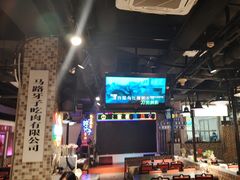 -马路牙子烧烤音乐酒馆(望京店)