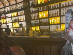 -洛缦音乐餐厅(工业展览馆万象城店)
