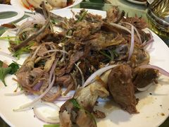 -马尔龙新疆饭店·清真(瑞景店)