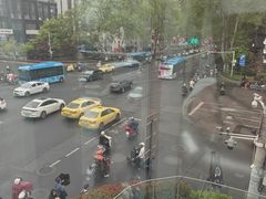 -新华书店(新街口旗舰店)