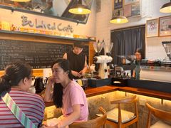 -Be Lived Cafe比例咖啡(摩天轮店)