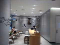 -星巴克臻选(北京银泰店)