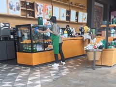 -星巴克臻选(成都环球乐天店)