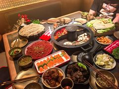 -晓宇重庆火锅(西安荟聚店)