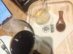 -ZING COFFEE 镜咖啡