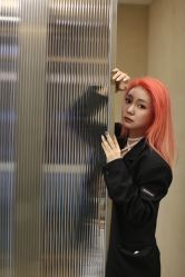 -变画·发型STUDIO