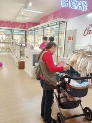 -孩子王(奥克斯广场店)