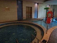 -天津京基皇冠假日酒店