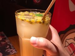 可尔必思梅子苏打-醉虎传(南锣鼓巷店)
