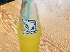 听北冰洋汽水-门框胡同百年卤煮(新街口店)