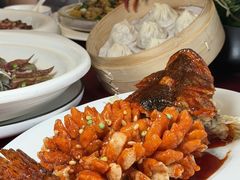 -RIVIERA 松鹤楼(外滩店)