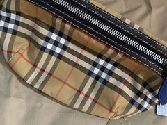 -BURBERRY(上海港汇恒隆广场店)