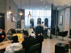 点击看大图 -MOVAN HAIR莫凡匠人发型屋