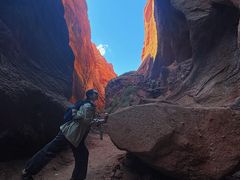 -天山神秘大峡谷