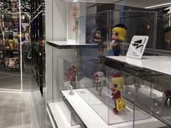 -泡泡玛特POPMART(侨福芳草地店)