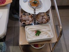-左庭右院鲜牛肉火锅(金山万达店)