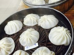 -老长江路灌汤包(天津路总店)