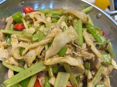 -江城燕子大排档(江汉路步行街店)