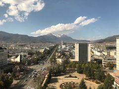 -官房大酒店-玉龙旋宫观景餐厅