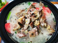 -钰洁腊排骨火锅