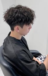 -H·Y HAIR SALON烫发·染发·造型