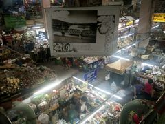 -瓦洛洛传统市场