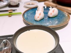 生磨姜汁撞鲜牛奶-侨美·唐荔园·40年地道粤菜