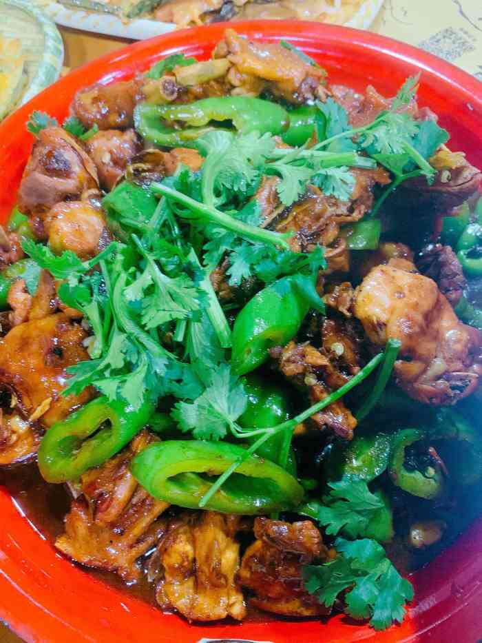 辣子鸡背(玉清街店)-"朋友带过来的,经济实惠的一餐去的时候已经.