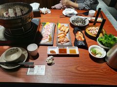 -山之屋炭火烧肉·生啤畅饮(大朗万科中央公园店)