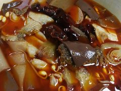 -姚姚酸菜鱼·金戈戈香港豉油鸡(喜荟城联名店)