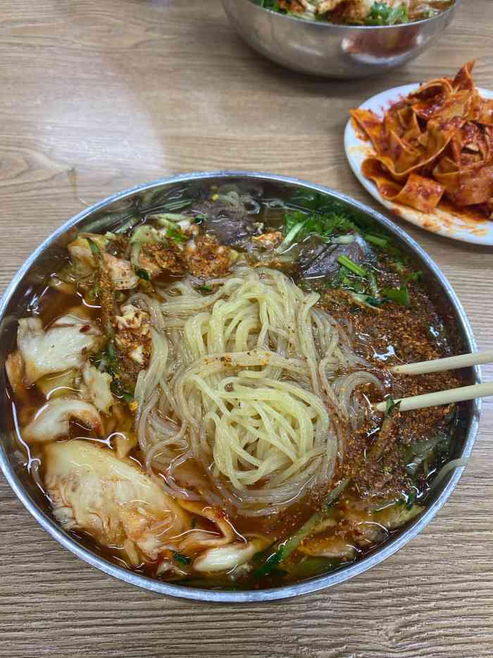 顺通大冷面(吉祥店)-"吉祥市场附近的一家大冷面店,沈阳人管所有.