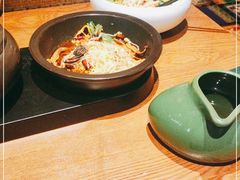 -云海肴·汽锅鸡·云南菜(天山百盛优客店)