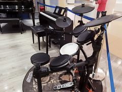 -IN-SHOW音秀音乐艺术中心 架子鼓钢琴(大宁校区)