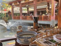 -香麒园·过桥米线·南湖雅宴