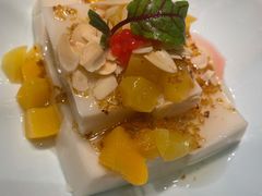 杏仁豆腐-羲和雅苑•北京烤鸭(乐园道万象城店)