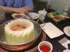 -得意咚瓜·顺德鱼生·冬瓜火锅(深圳首店)