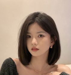 -东方美妍小鹏造型