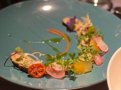 金枪鱼色拉-弦月窗LUNETTE BY AMANDA(复兴路店)