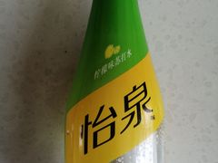 怡泉气泡水-何氏串串香火锅(翠亨店)