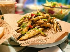 -树下时尚餐厅(翠园街店)