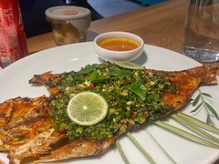 -一坐一忘云南菜(嘉里中心店)