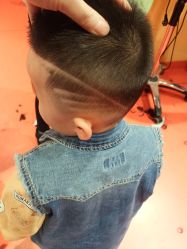 -Mini Me儿童美发王国(友好时尚购物城店)