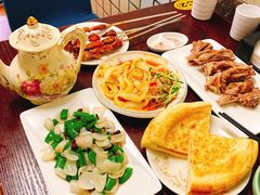 -贯贯吉·清真餐厅(浙江中路店)