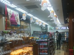 -全家便利店(王府井大街店)