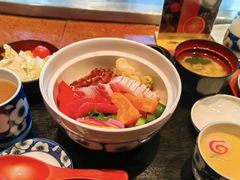 -小山日本料理(兴业太古汇店)